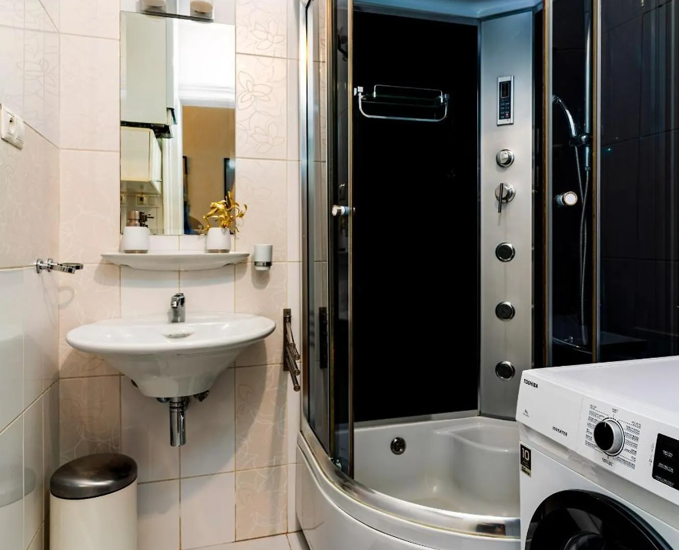 Black Diamond Suite Praga